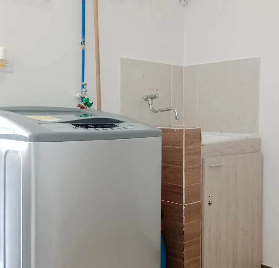 Mi Terruno Nh- Fantastico Apartamento - Piscina, Parqueadero, Santa Marta, Cerca Playa Bello Horizonte アパート サンタ・マルタ