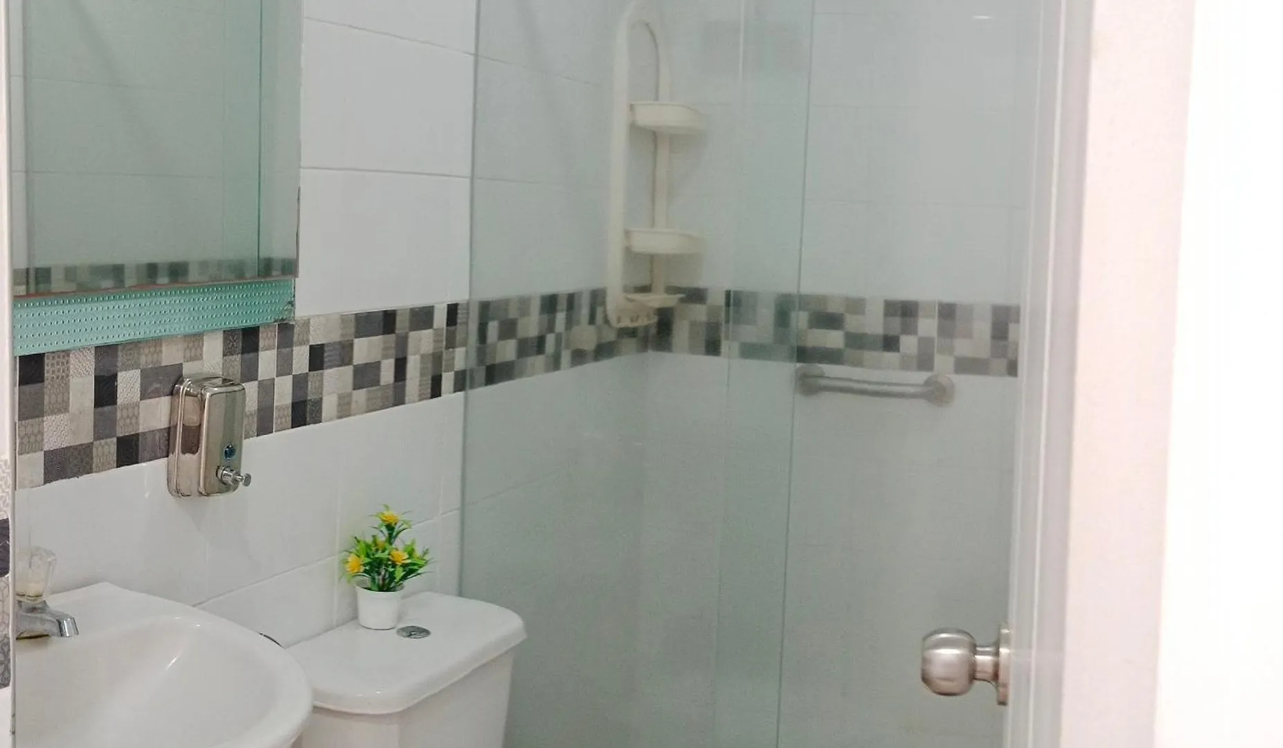 Mi Terruno Nh- Fantastico Apartamento - Piscina, Parqueadero, Santa Marta, Cerca Playa Bello Horizonte